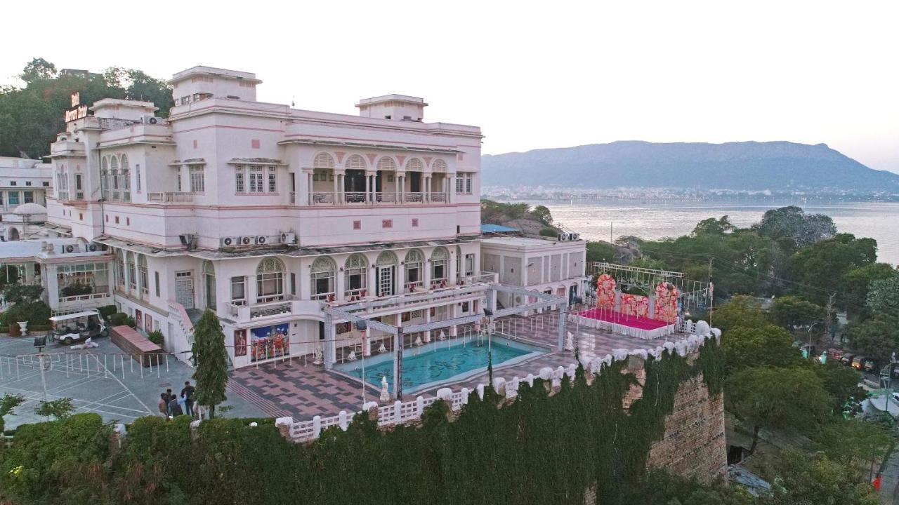 Hotel Merwara Estate- A Luxury Heritage Resort Ádzsmir Kültér fotó