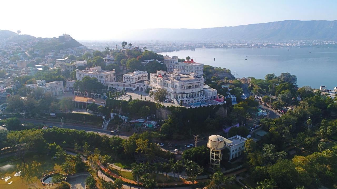 Hotel Merwara Estate- A Luxury Heritage Resort Ádzsmir Kültér fotó