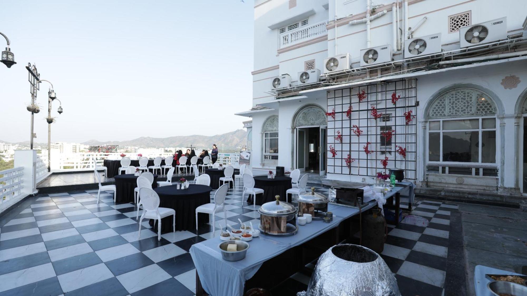 Hotel Merwara Estate- A Luxury Heritage Resort Ádzsmir Kültér fotó