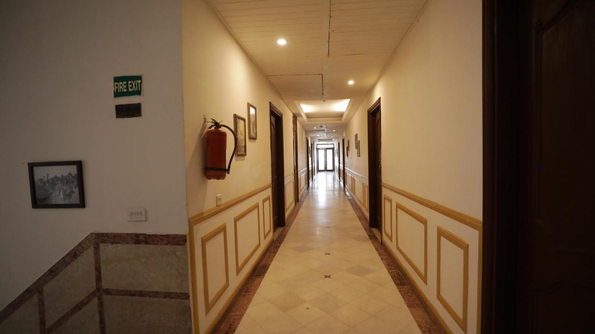 Hotel Merwara Estate- A Luxury Heritage Resort Ádzsmir Kültér fotó