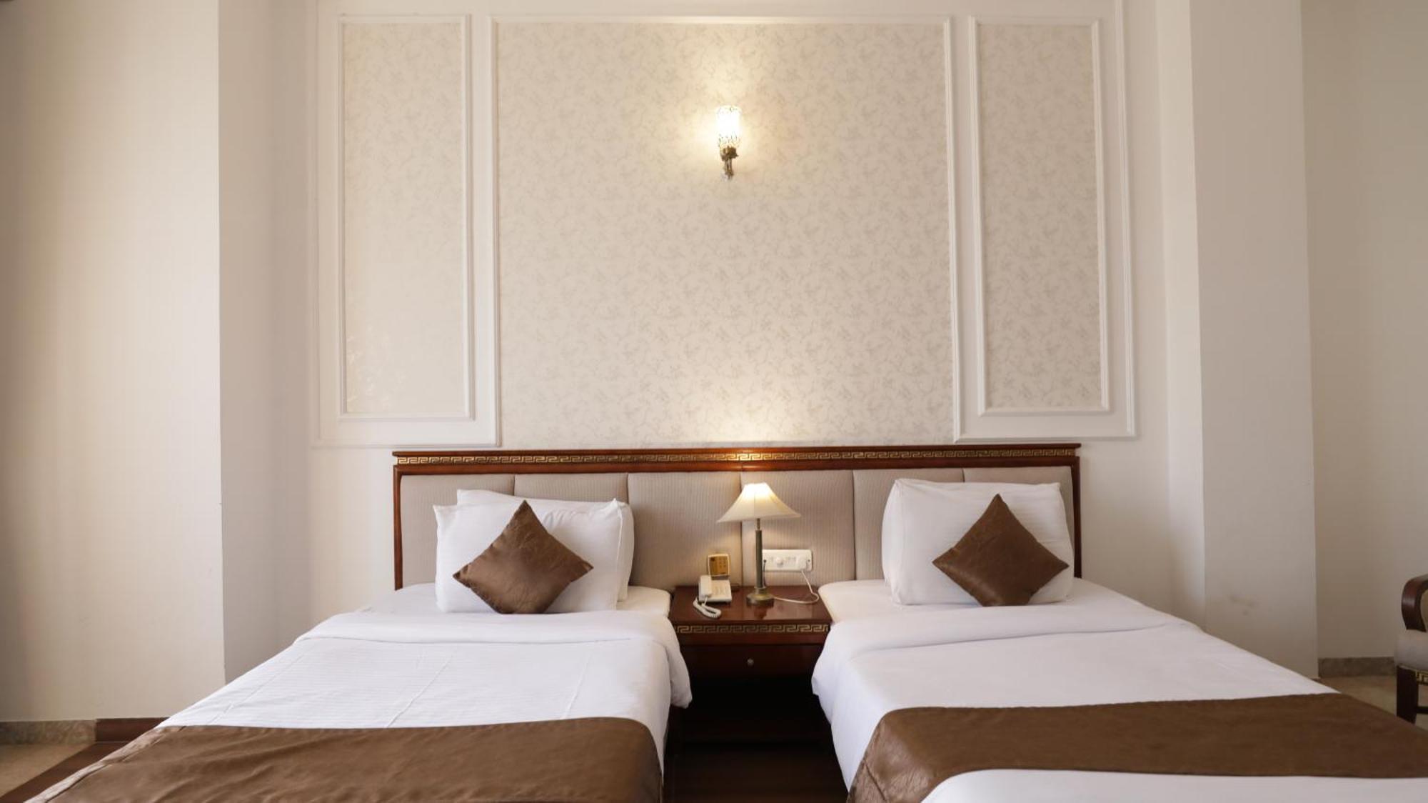 Hotel Merwara Estate- A Luxury Heritage Resort Ádzsmir Kültér fotó