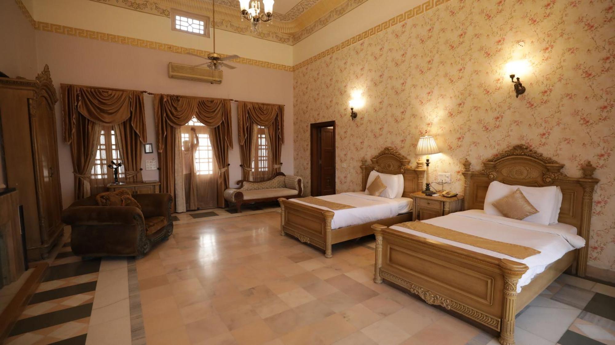 Hotel Merwara Estate- A Luxury Heritage Resort Ádzsmir Kültér fotó