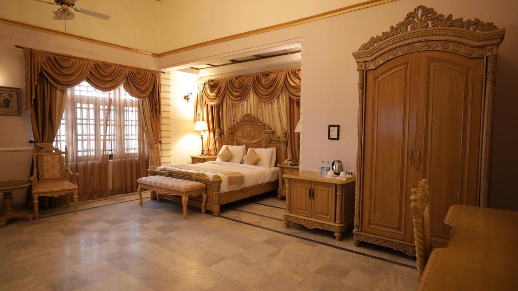 Hotel Merwara Estate- A Luxury Heritage Resort Ádzsmir Kültér fotó