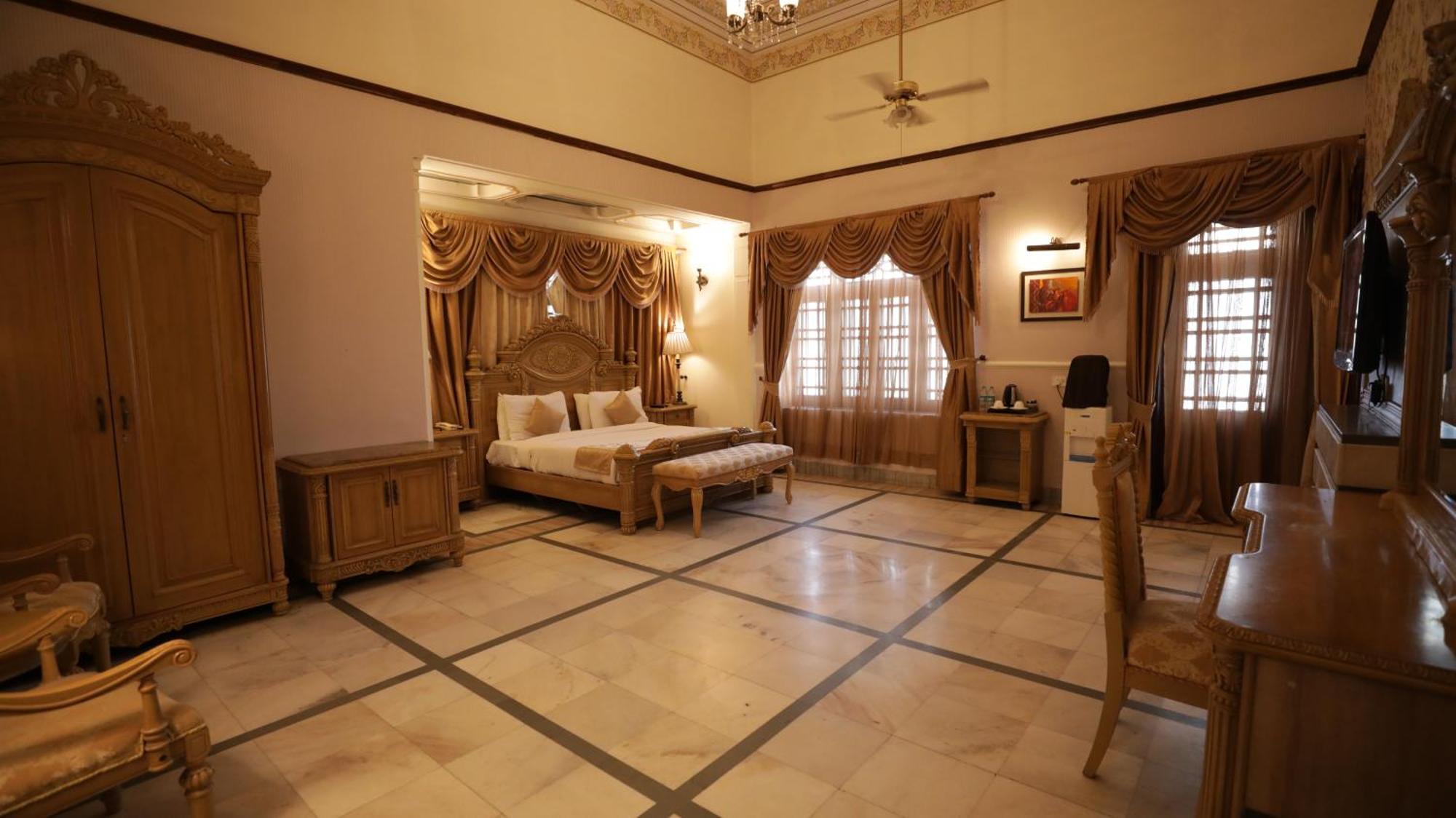 Hotel Merwara Estate- A Luxury Heritage Resort Ádzsmir Kültér fotó